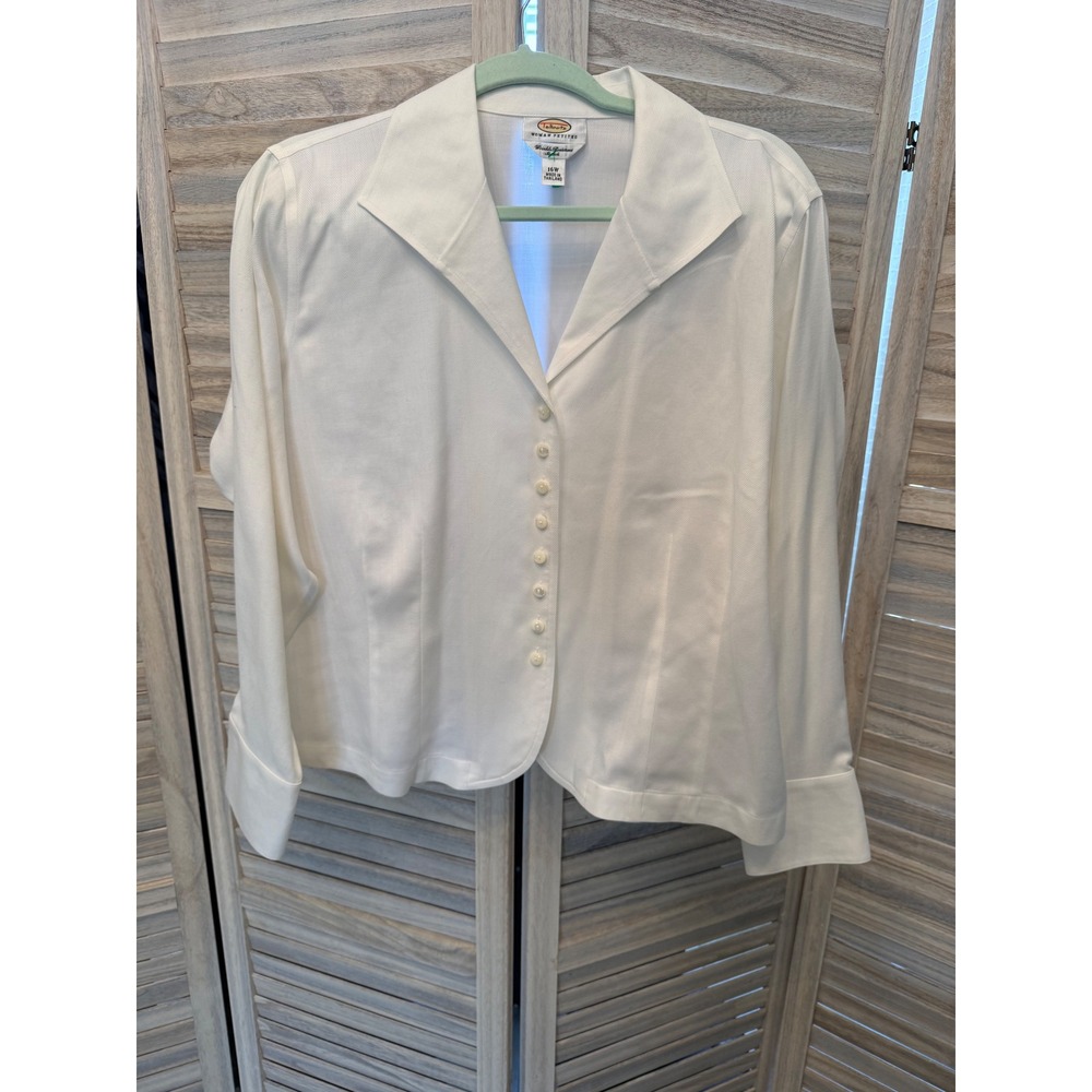Talbots Woman Petites White Herringbone Button Down Shirt 16W Wrinkle Resistant